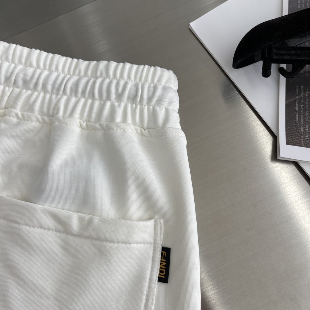 FENDI SHORTS - Image 5