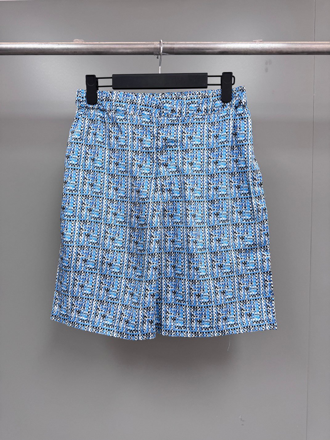 FENDI SHORTS - Image 2