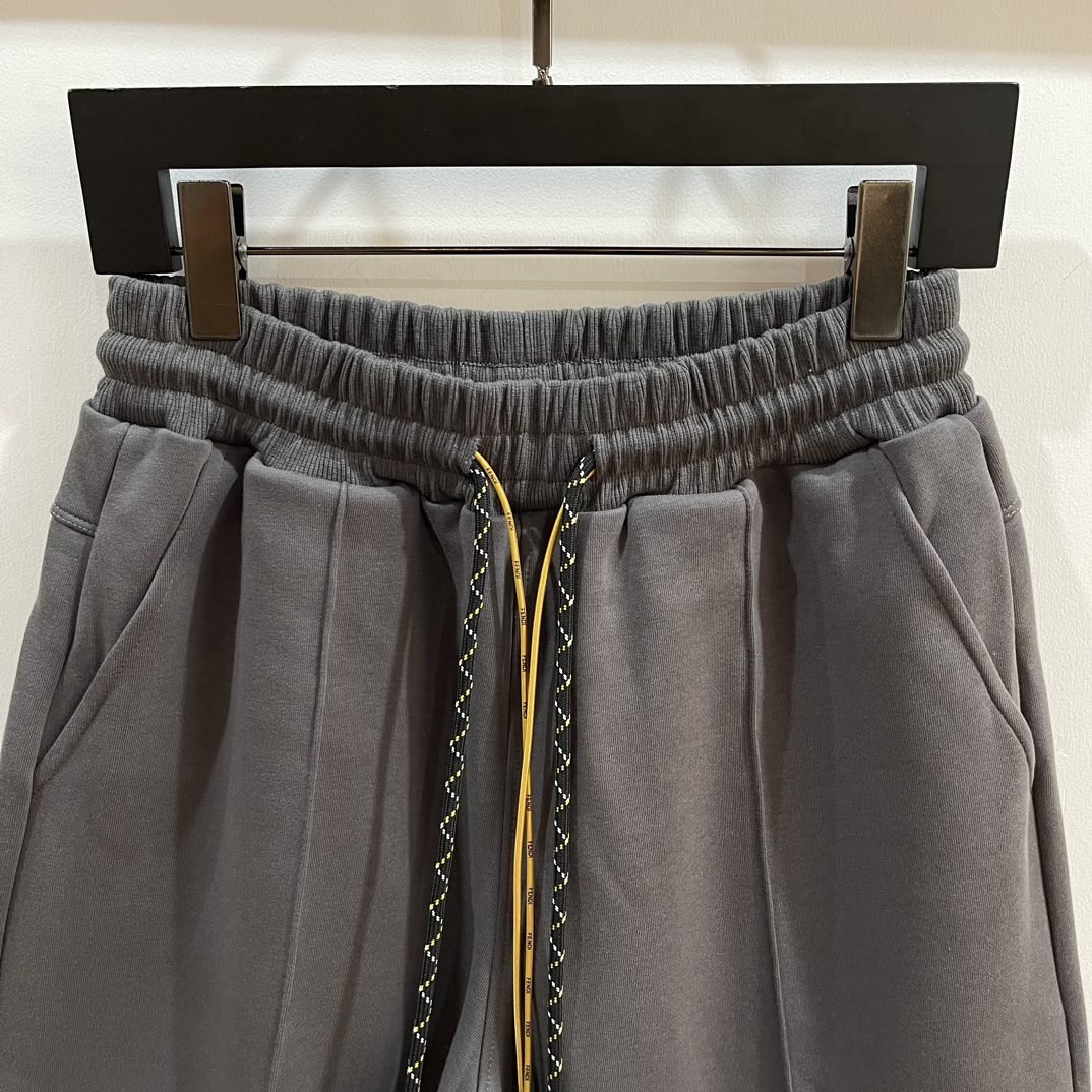FENDI SHORTS - Image 3