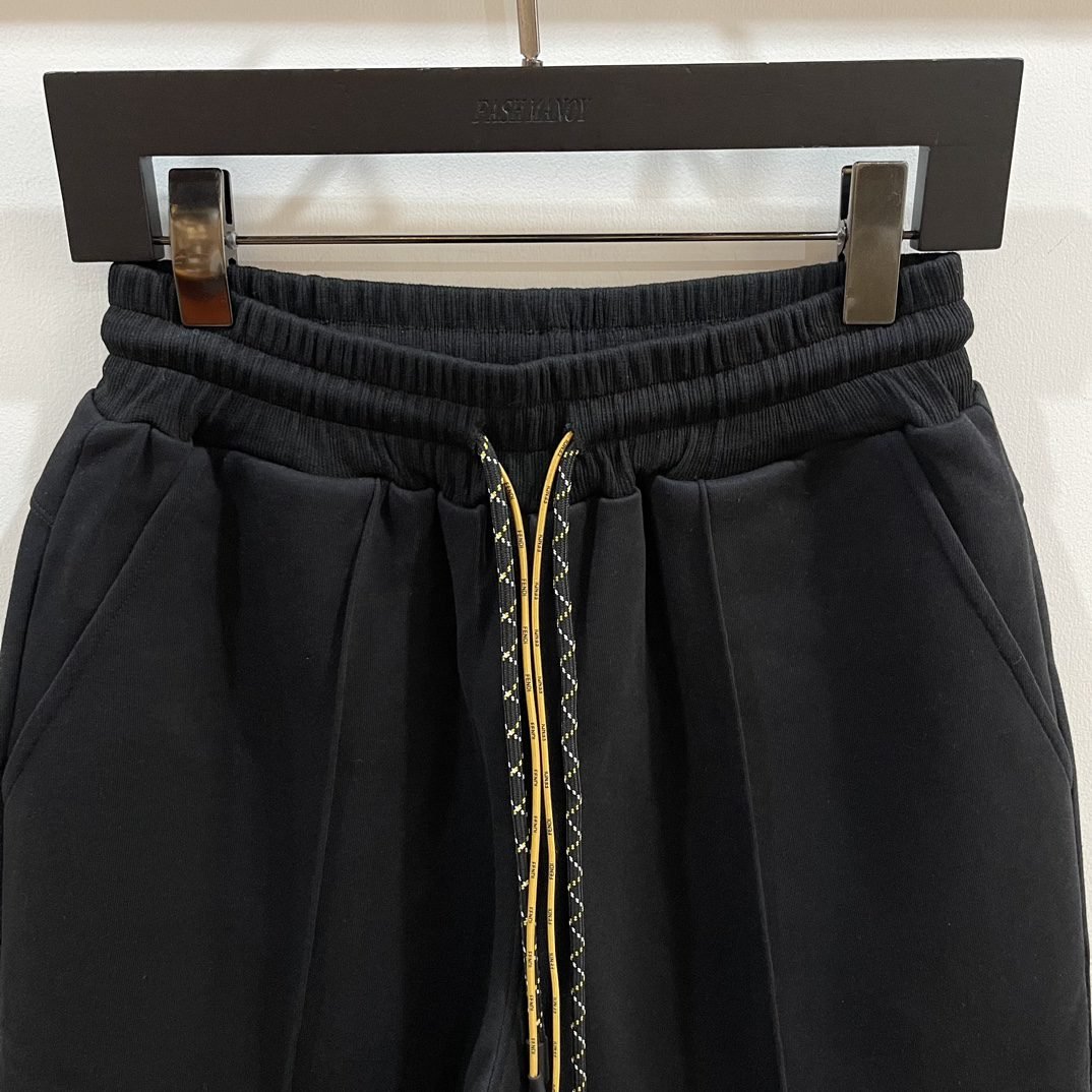 FENDI SHORTS - Image 3