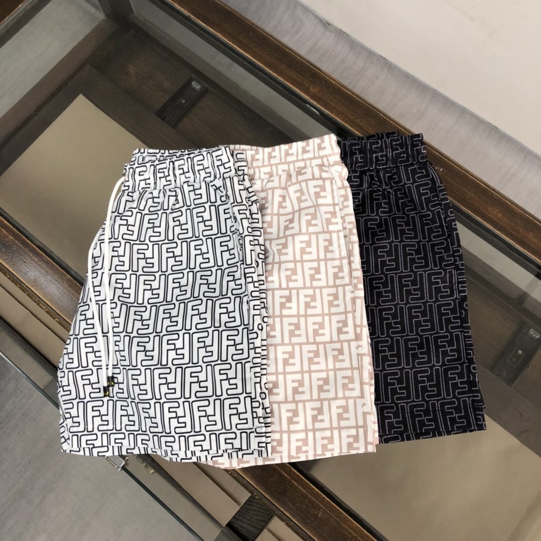 FENDI SHORTS - Image 3