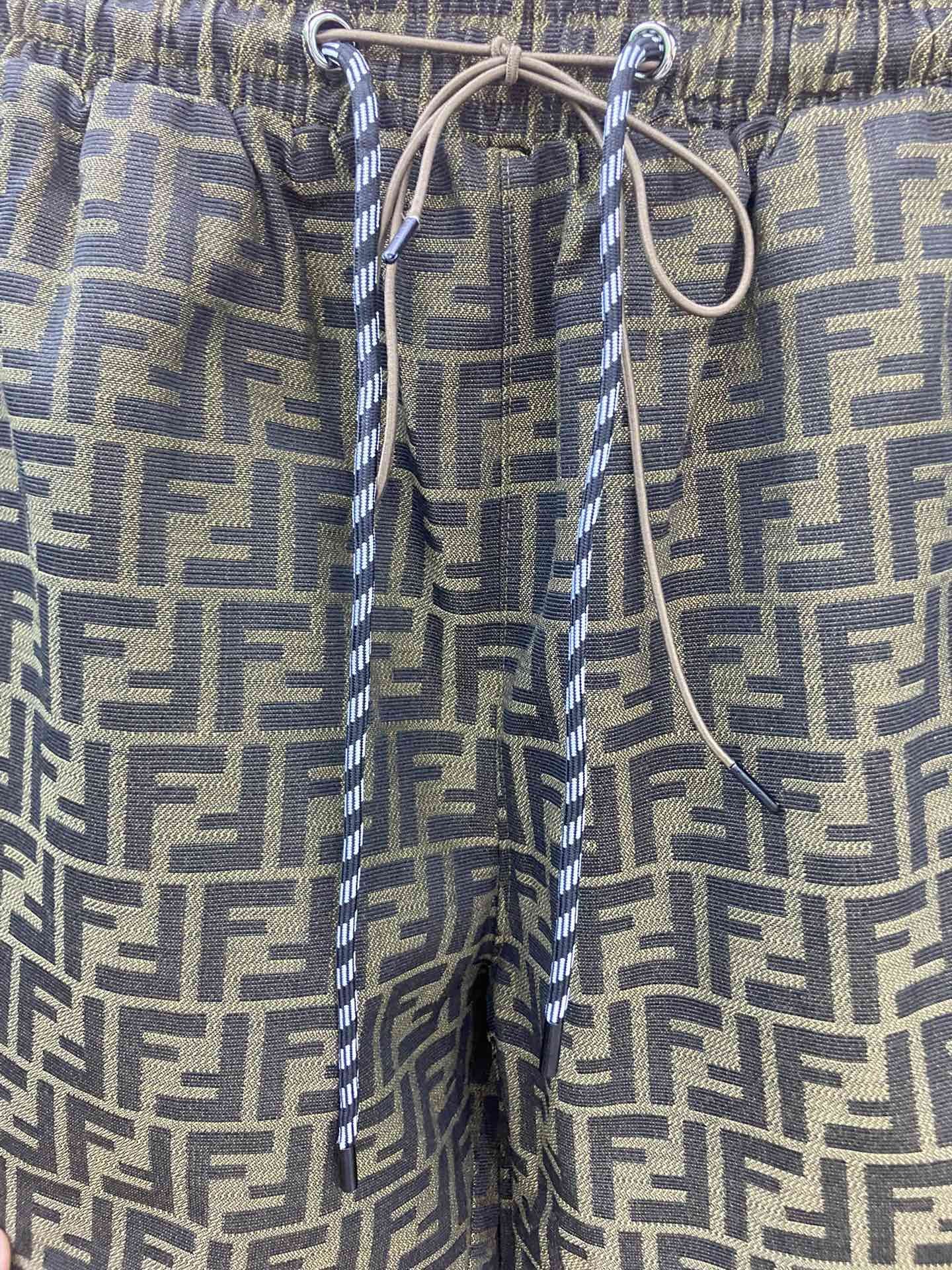 FENDI SHORTS - Image 7
