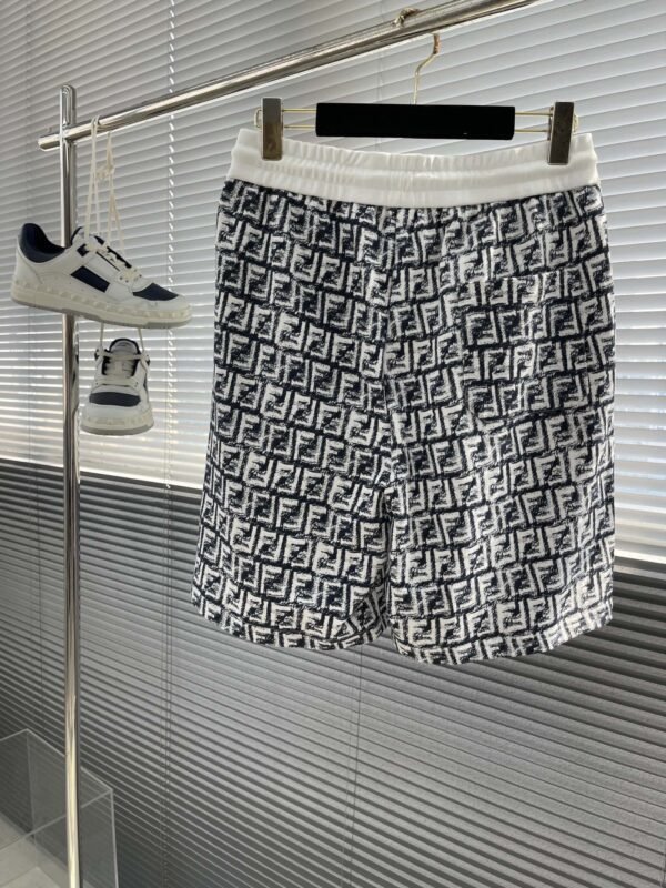 FENDI SHORTS - Image 6