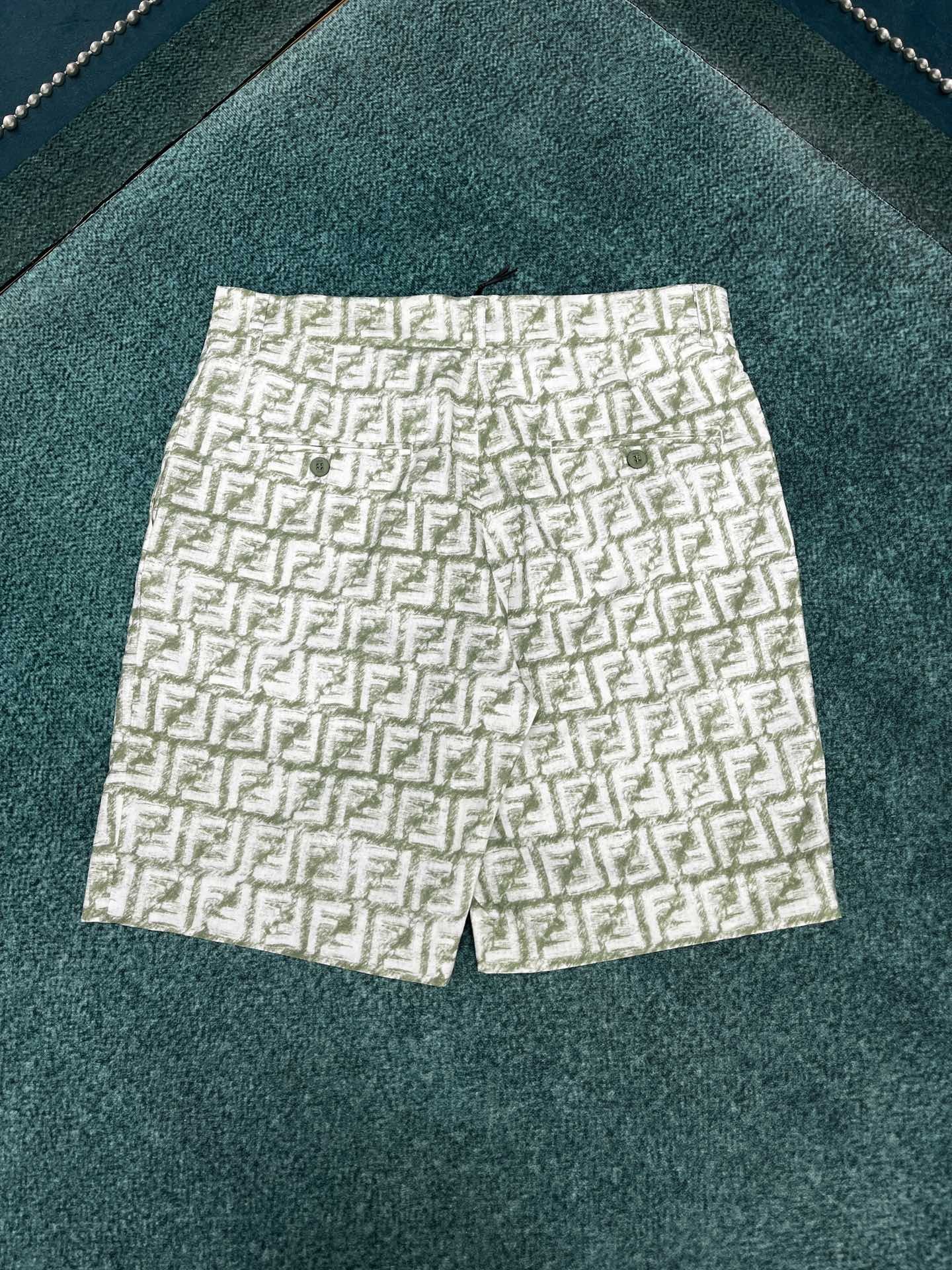 FENDI SHORTS - Image 3