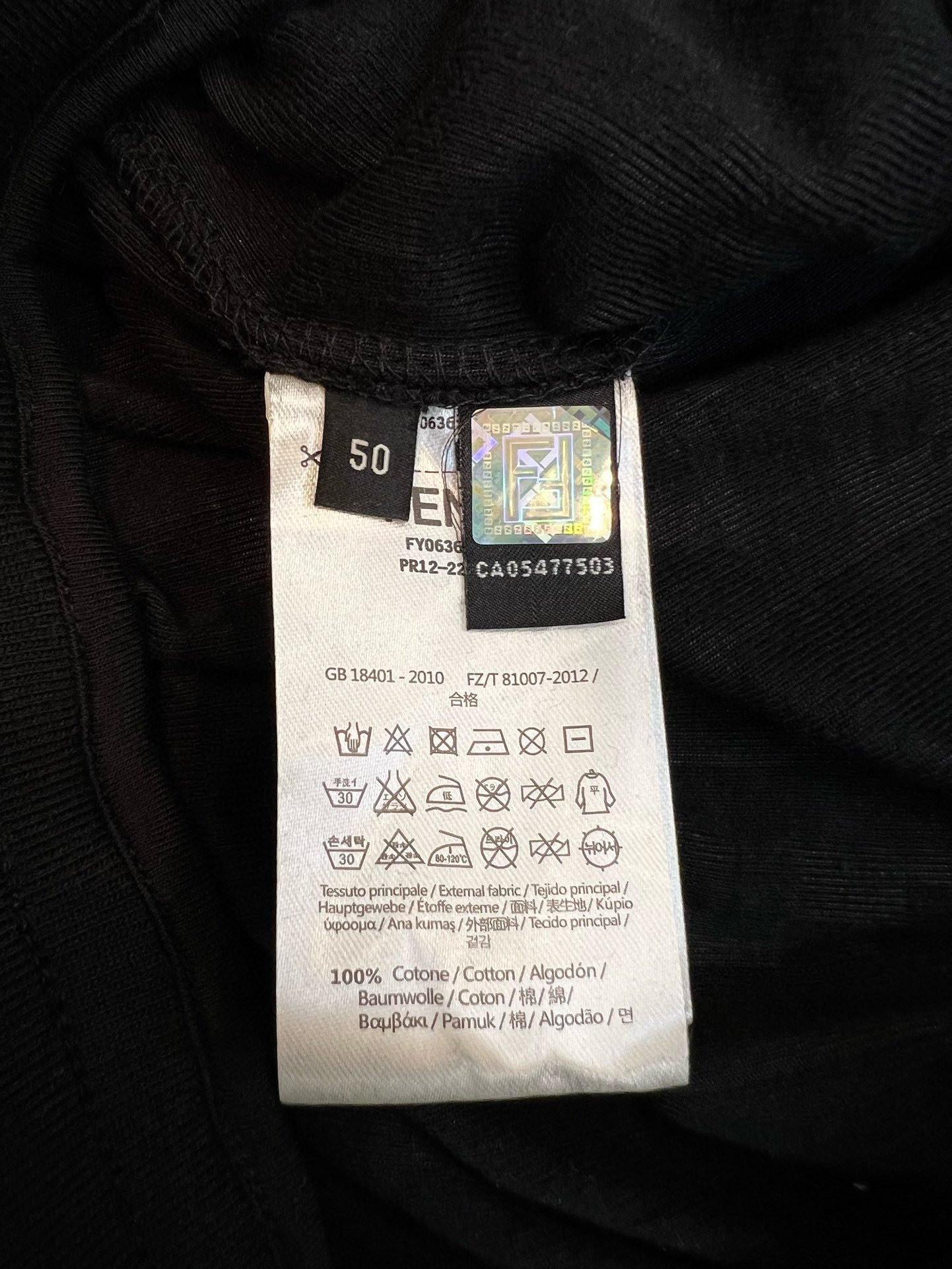 FENDI SHORTS - Image 7