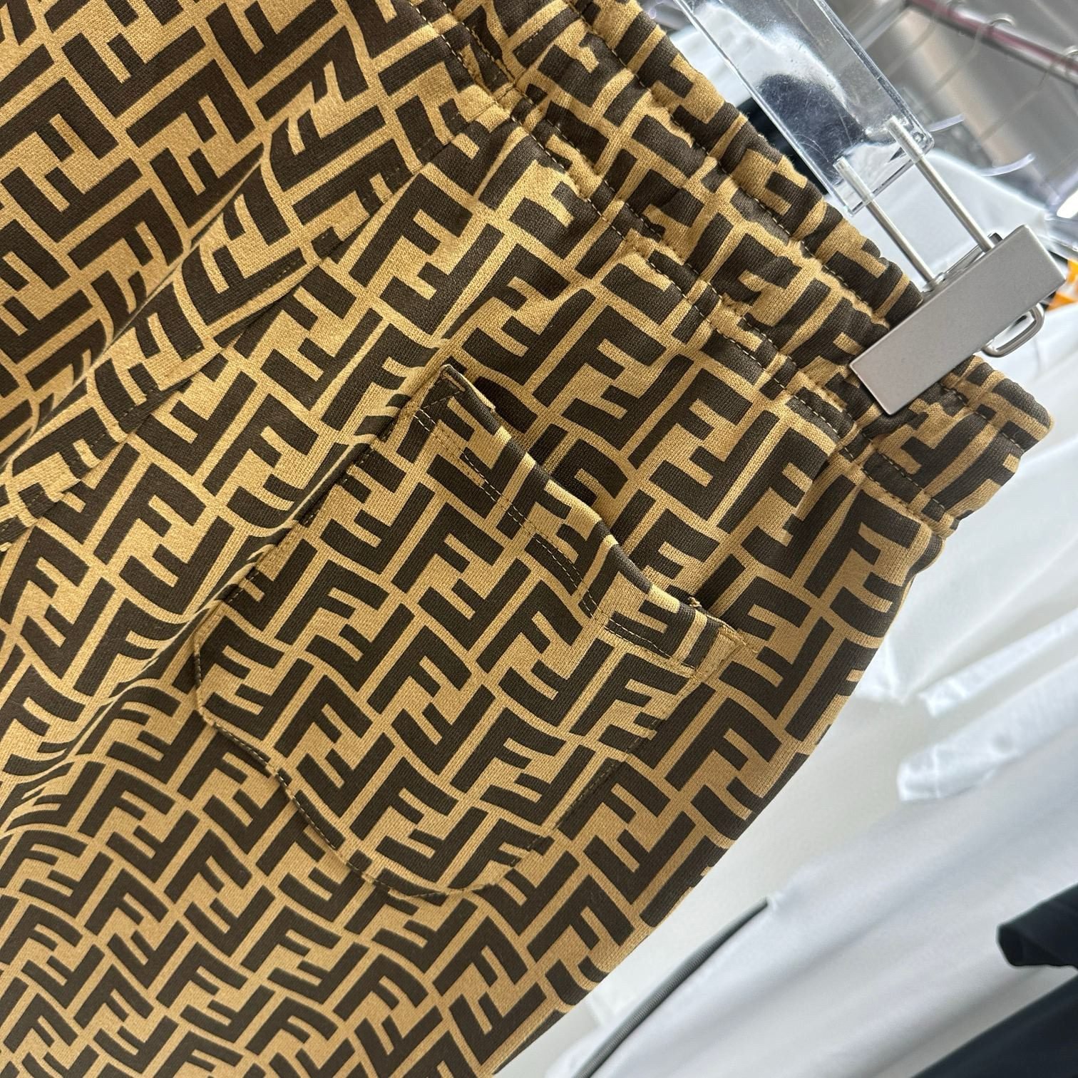 FENDI SHORTS - Image 5