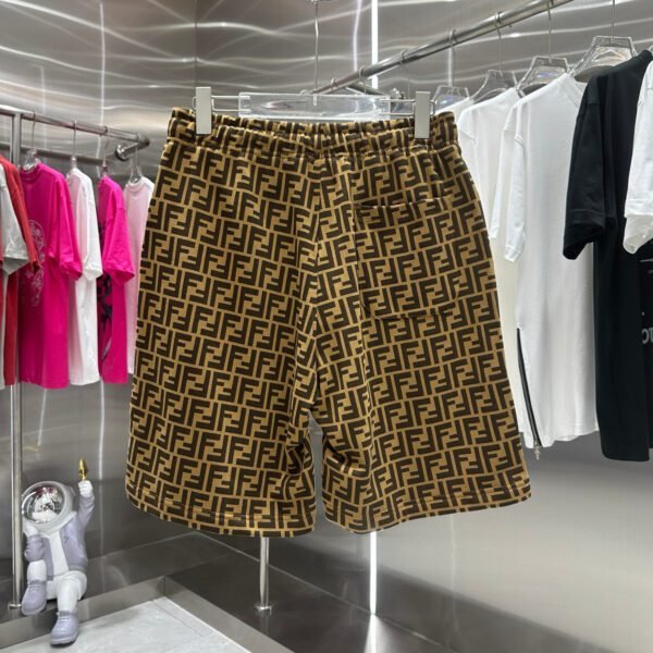 FENDI SHORTS - Image 8