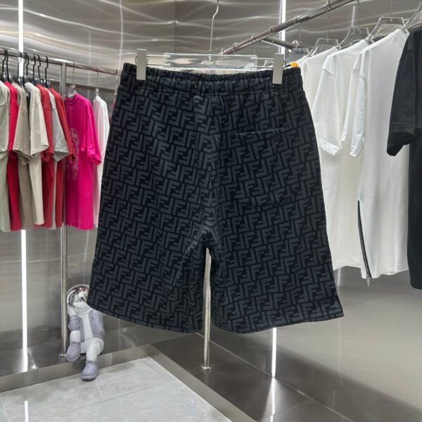 FENDI SHORTS - Image 8
