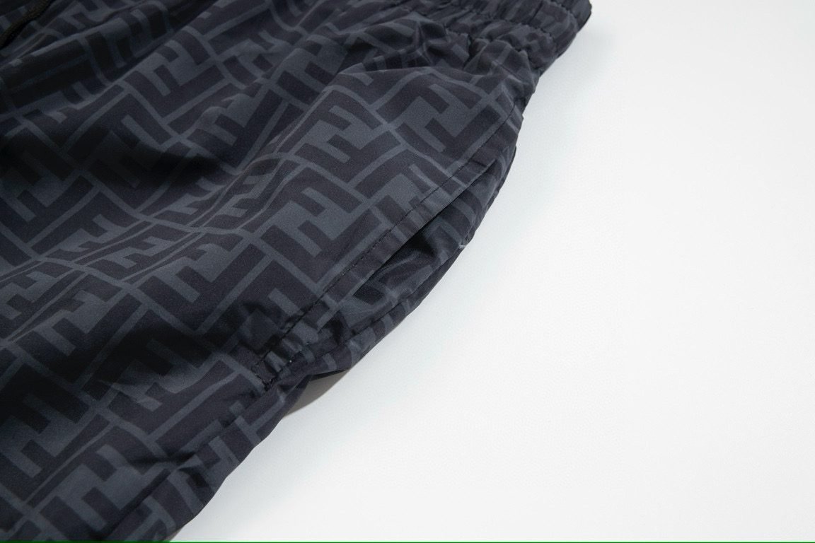 FENDI SHORTS - Image 7