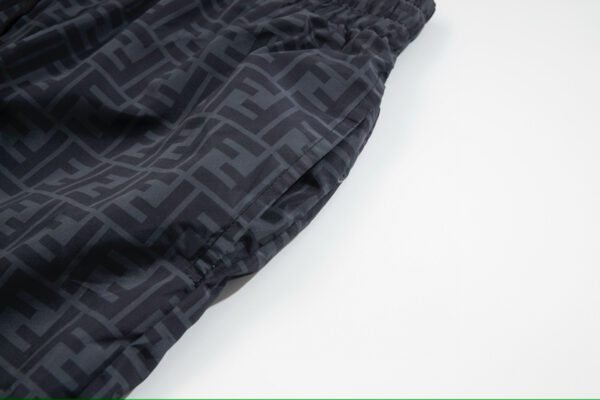 FENDI SHORTS - Image 8