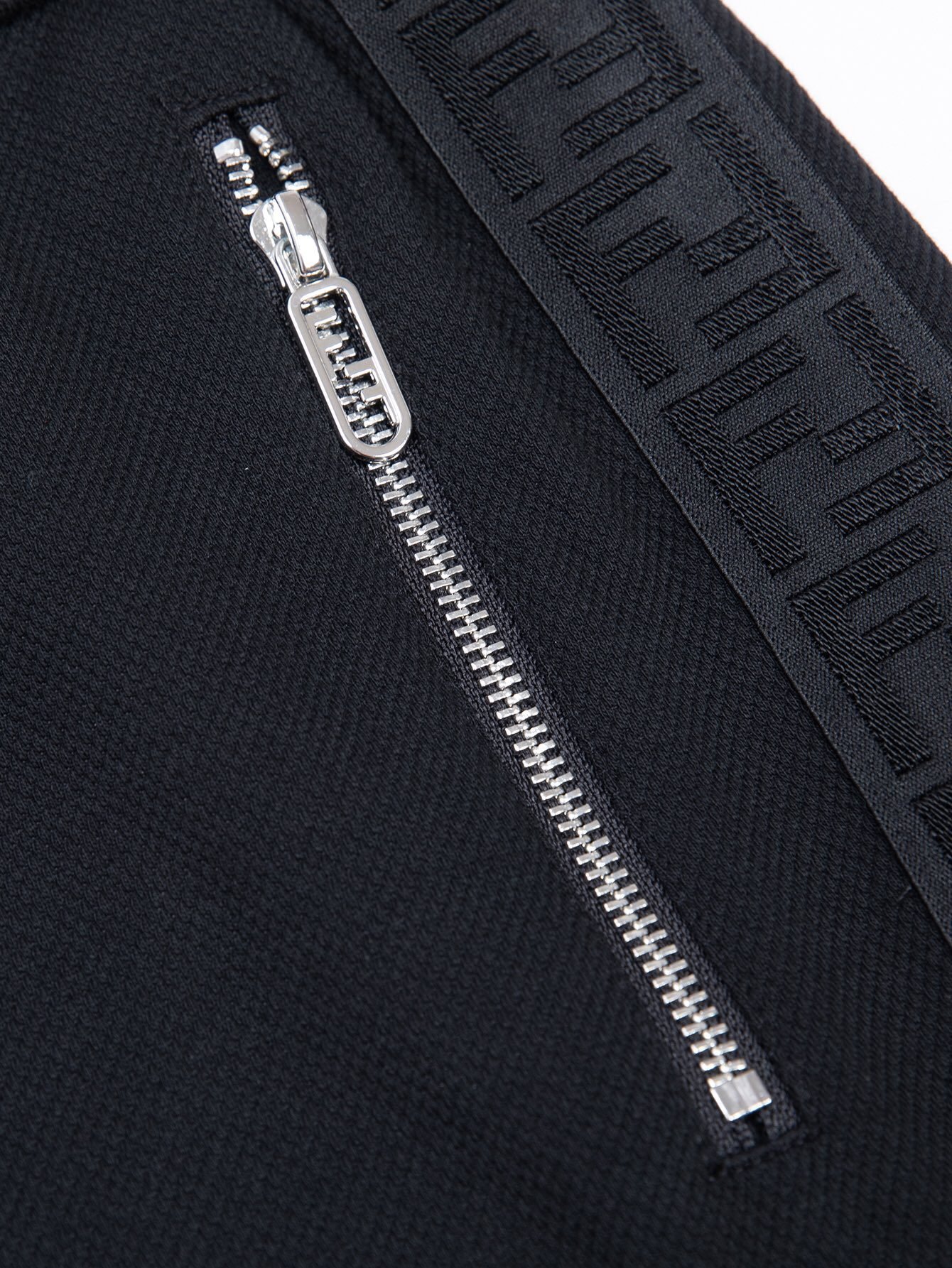 FENDI SHORTS - Image 7