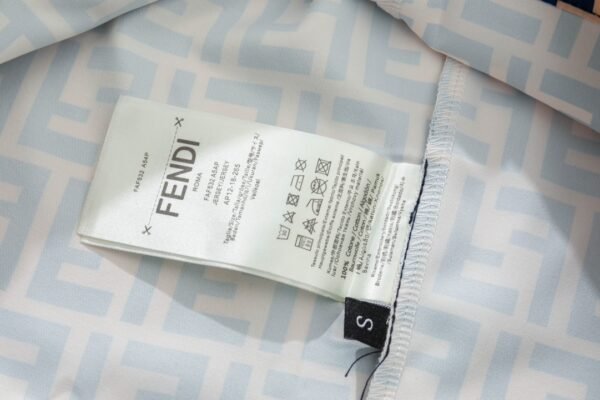 FENDI SHORTS - Image 6