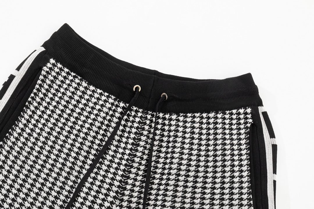 FENDI SHORTS - Image 3