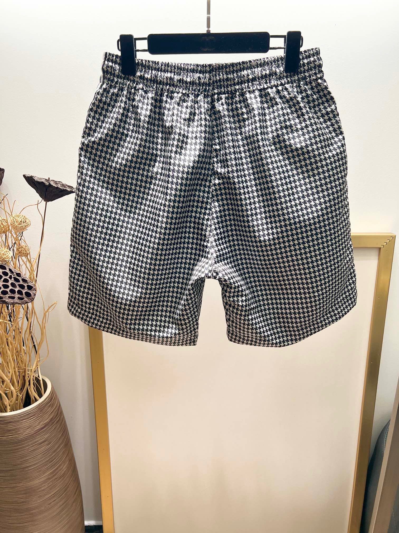 FENDI SHORTS - Image 3