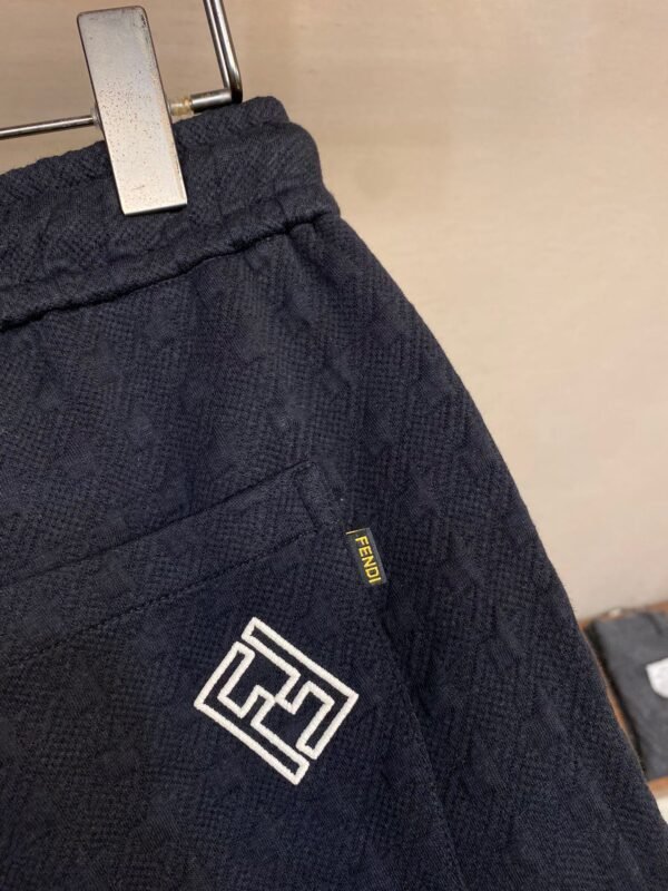 FENDI SHORTS - Image 8