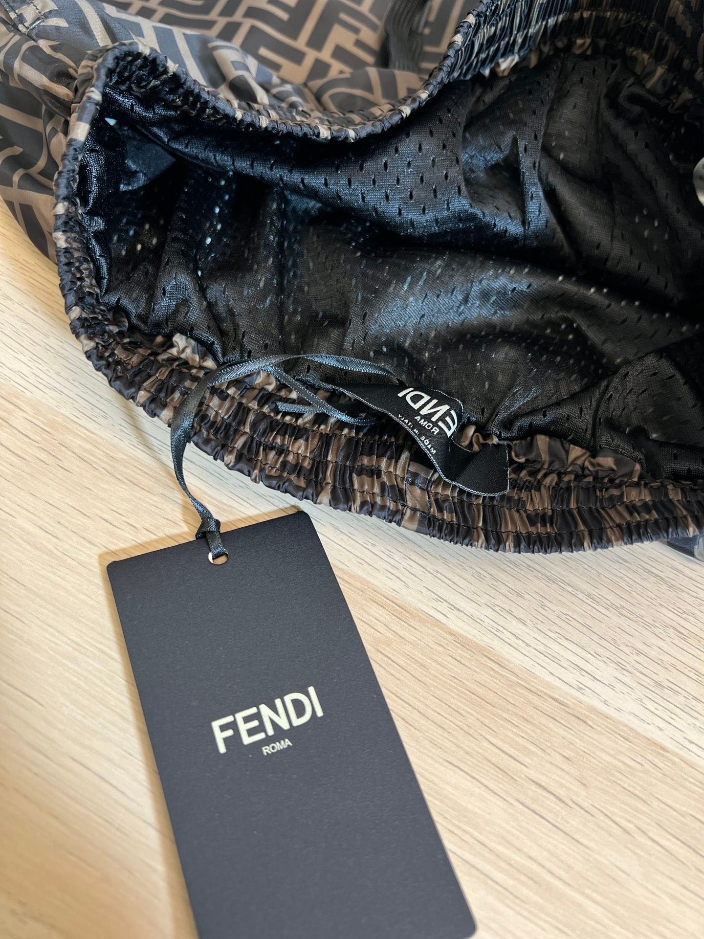 FENDI SHORTS - Image 7