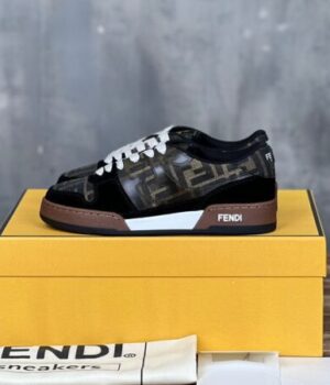 FENDI SNEAKER