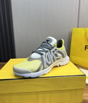 FENDI SNEAKER