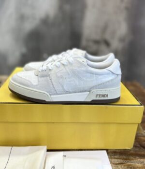 FENDI SNEAKER