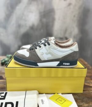 FENDI SNEAKER