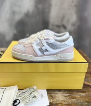 FENDI SNEAKER