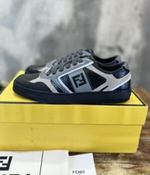 FENDI SNEAKER