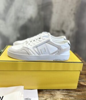 FENDI SNEAKER
