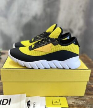 FENDI SNEAKER