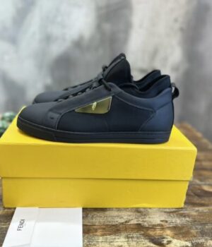 FENDI SNEAKER