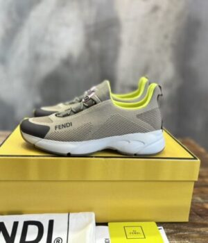 FENDI SNEAKER