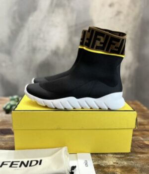 FENDI SNEAKER