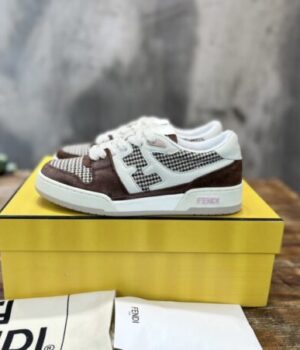 FENDI SNEAKER
