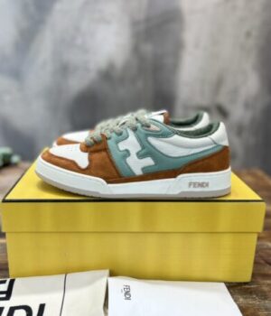 FENDI SNEAKER