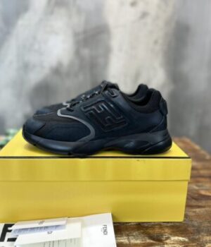 FENDI SNEAKER
