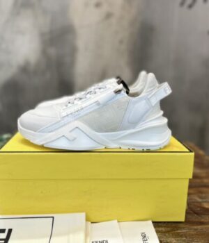 FENDI SNEAKER