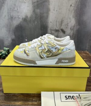 FENDI SNEAKER