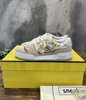 FENDI SNEAKER