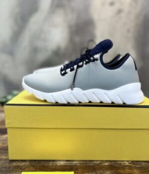FENDI SNEAKER