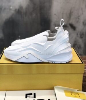 FENDI SNEAKER