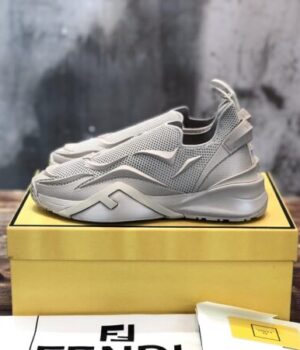 FENDI SNEAKER