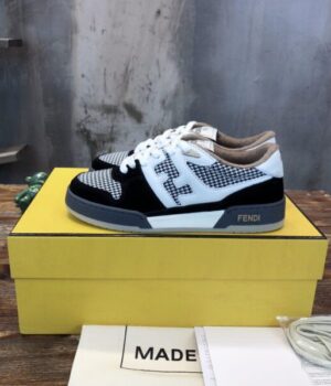 FENDI SNEAKER