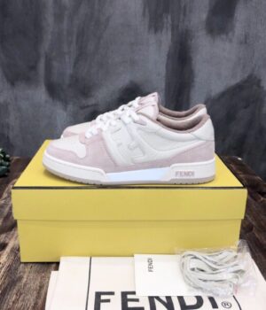 FENDI SNEAKER