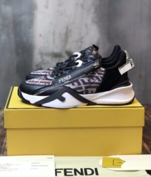 FENDI SNEAKER