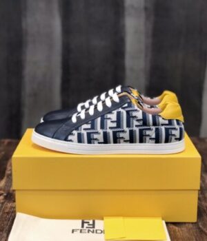 FENDI SNEAKER