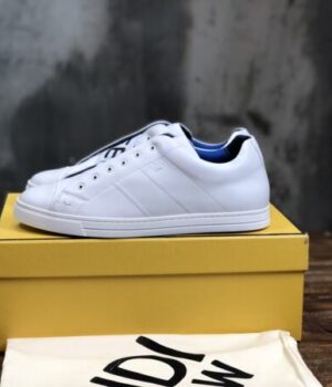 FENDI SNEAKER