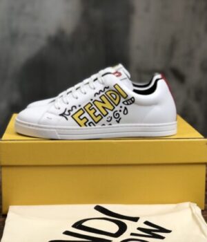 FENDI SNEAKER