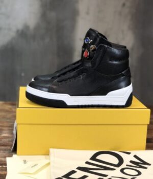 FENDI SNEAKER