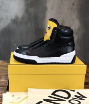 FENDI SNEAKER