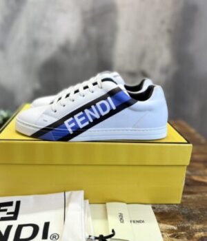 FENDI SNEAKER
