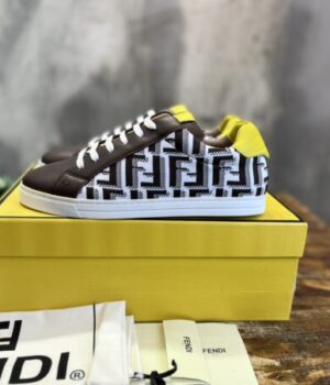 FENDI SNEAKER